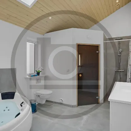 Stunning In With Sauna 펜션